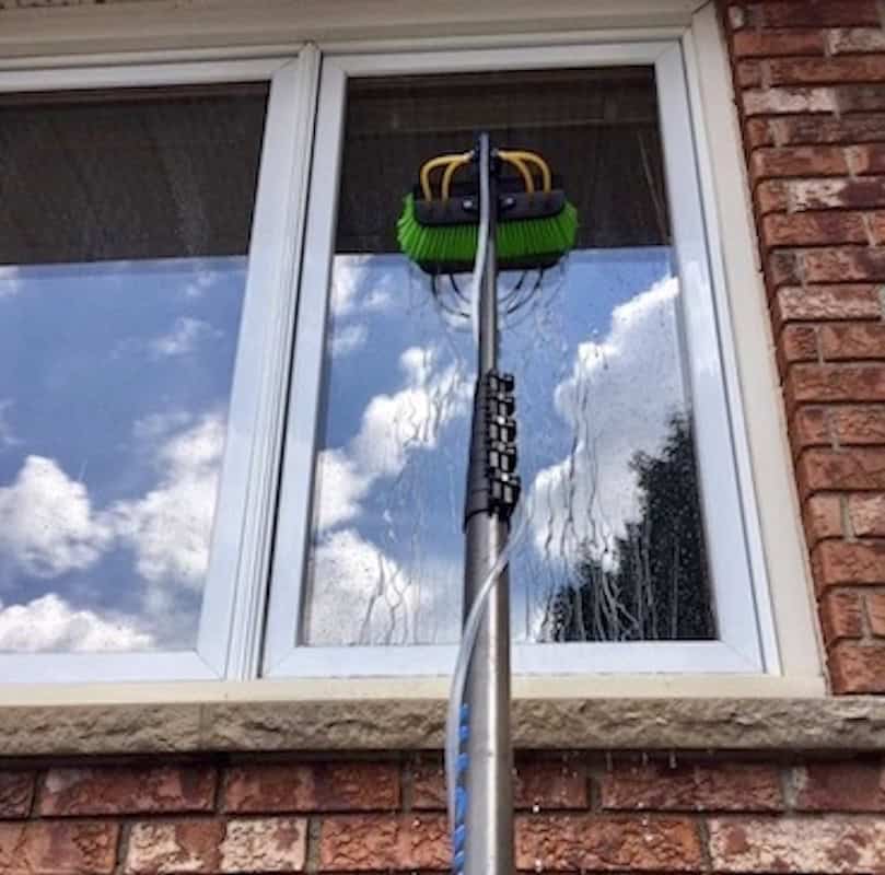 Exterior window cleaning service in St. Thomas using purified water system